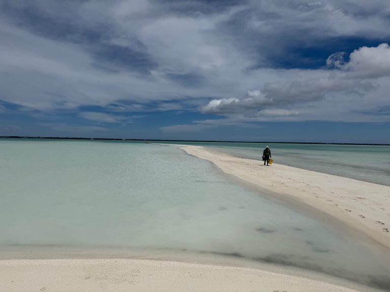 Kiribati 基里巴斯 (8) Image